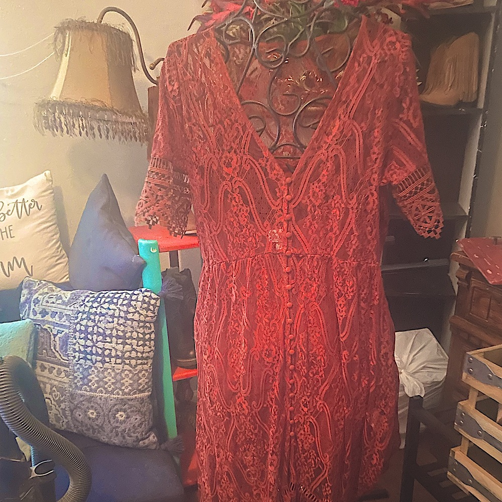 Beautiful Shyanne Maxi Dress only worn once naught at Boot Barn $99 asking $40